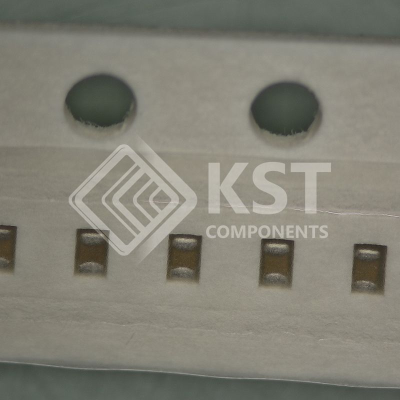 0402B104K500CT