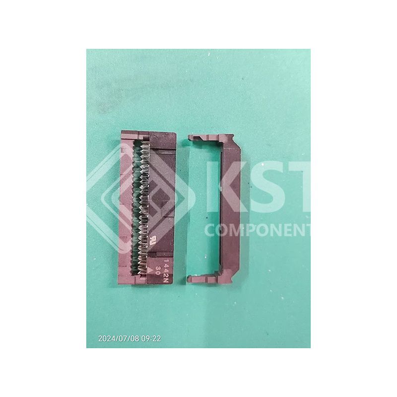 XG4M-2630-T