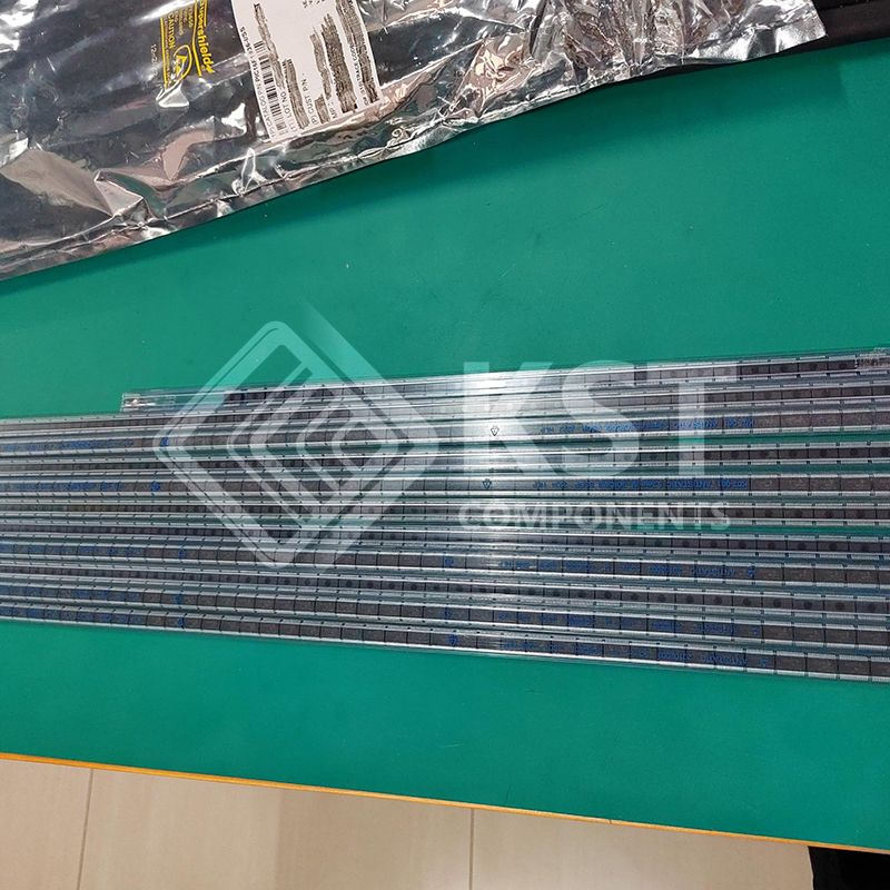 PIC16F1936-ISS