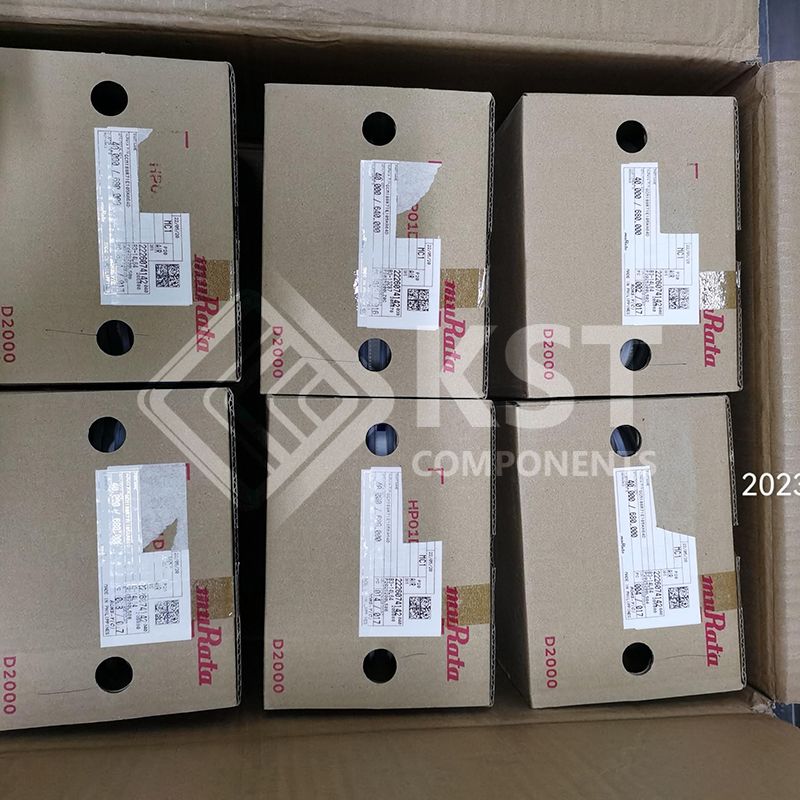GCM188R71E105KA64D