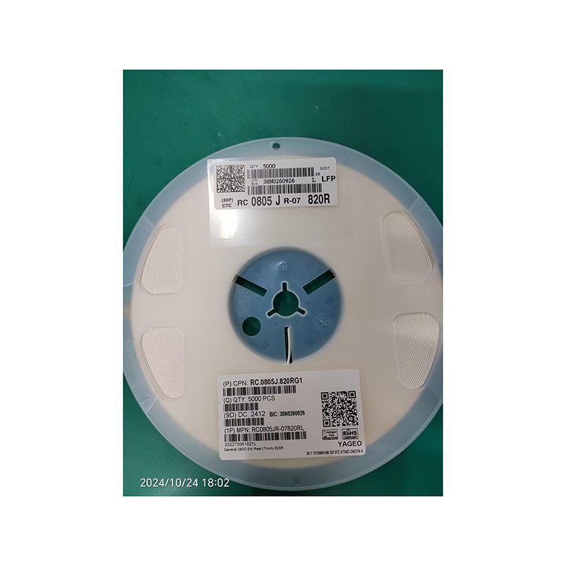 RC0805JR-07820RL