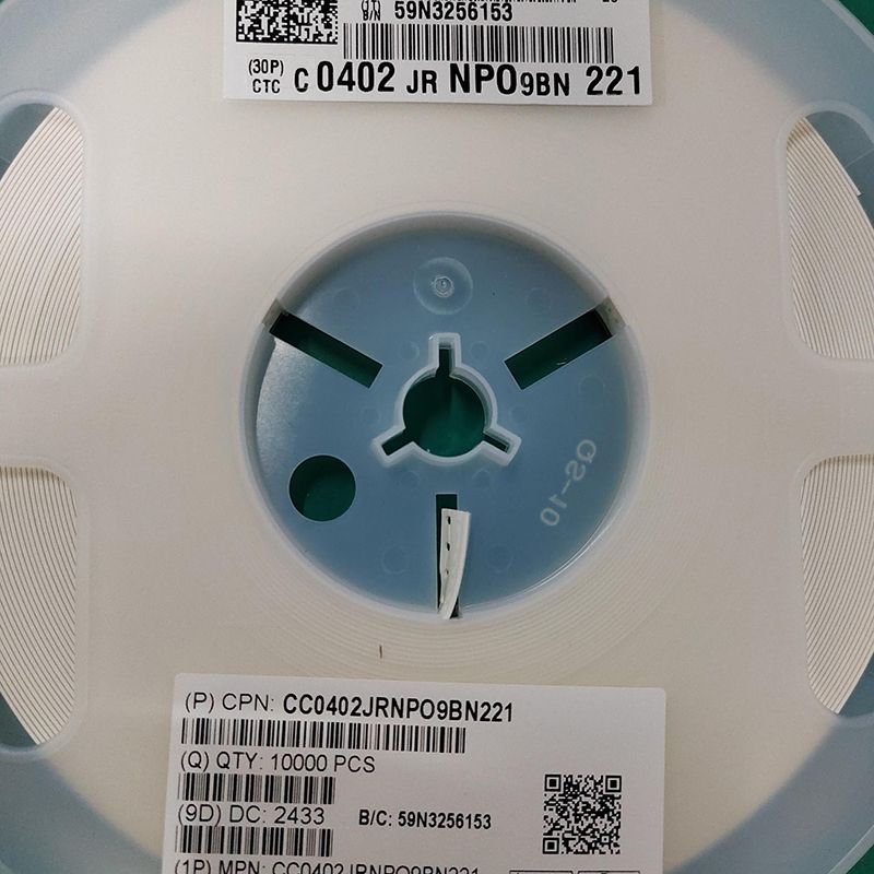CC0402JRNPO9BN221