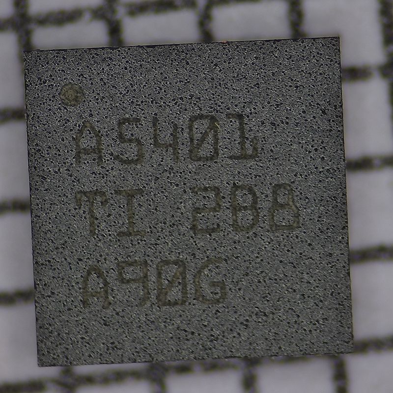 TPS7A5401QRGRRQ1