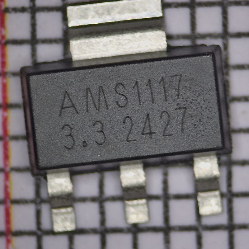 AMS1117-3.3