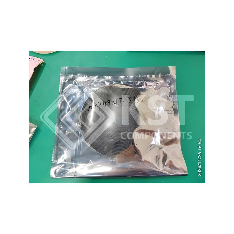 MCP4921T-E/SN