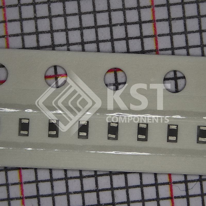 RC0402JR-07220RL