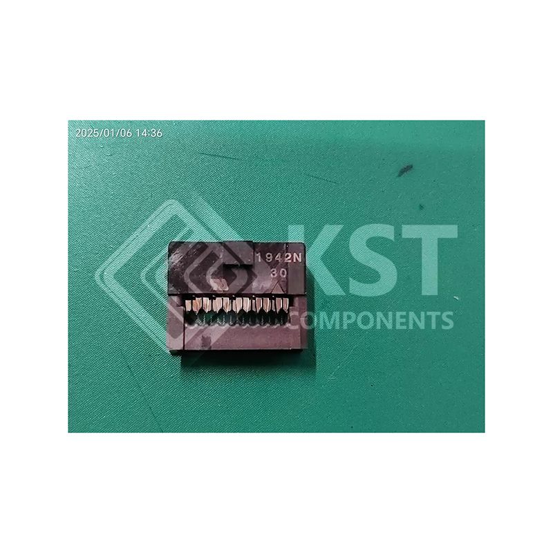 XG4M-1030