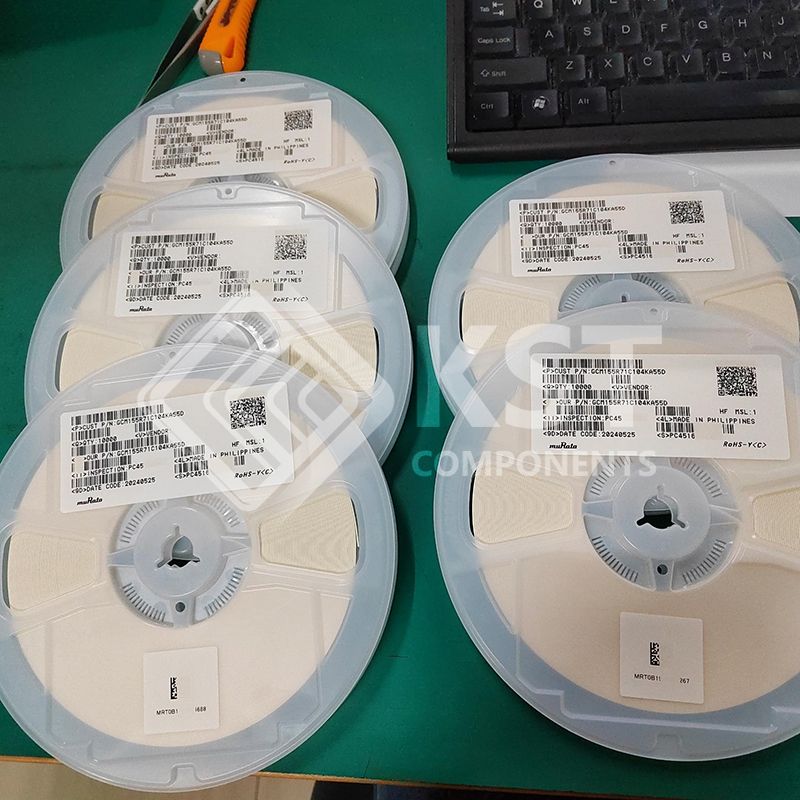 GCM155R71C104KA55D