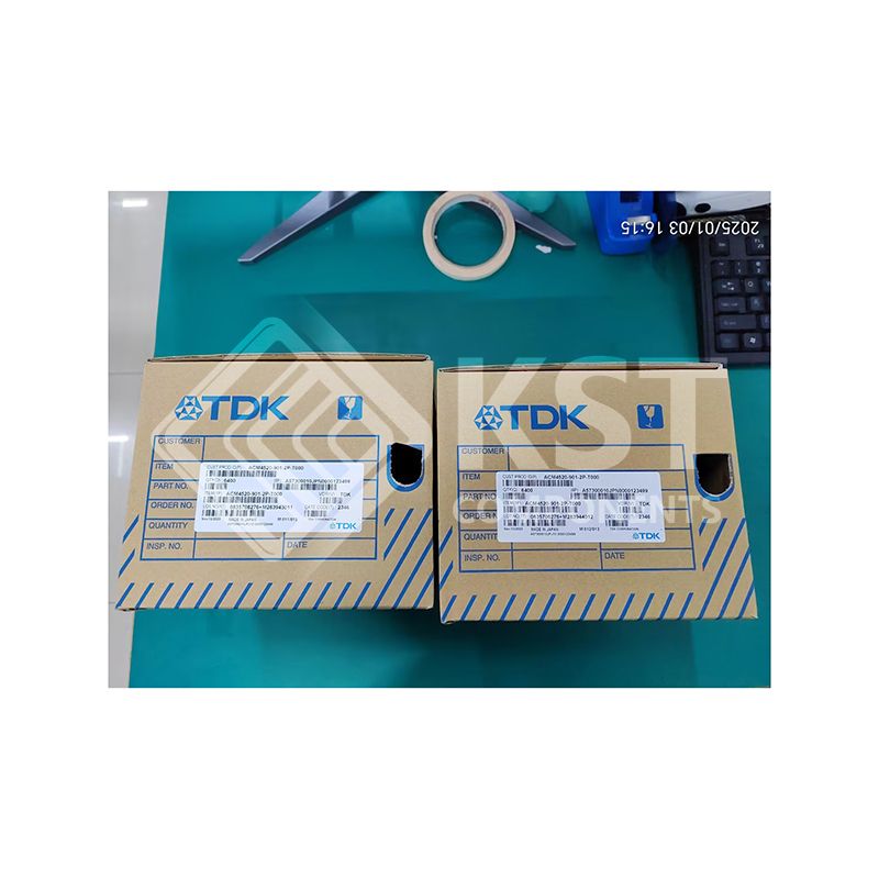ACM4520-901-2P-T000