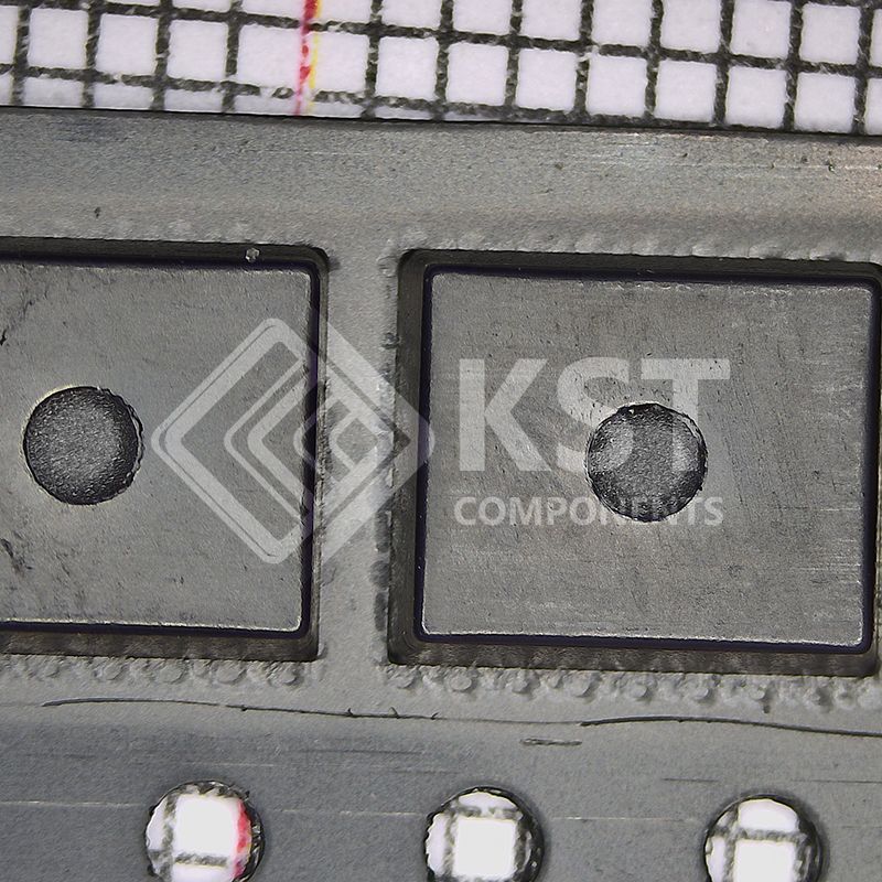 CSD88537ND