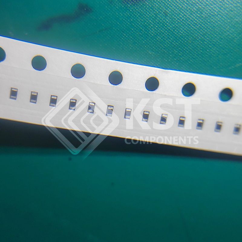 AC0402FR-07270KL