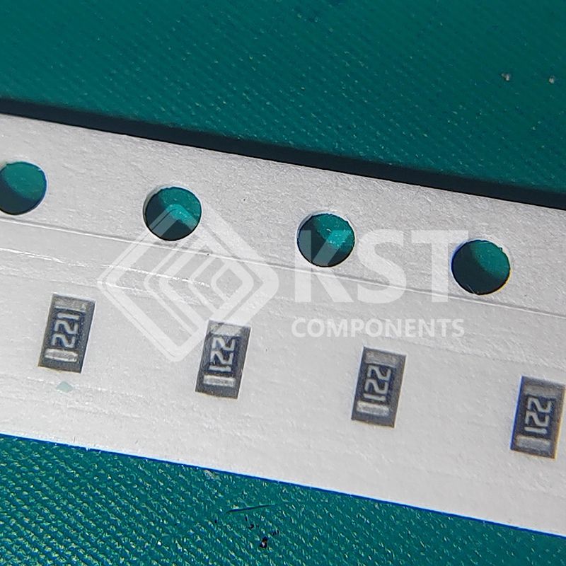 RC0603JR-07220RL