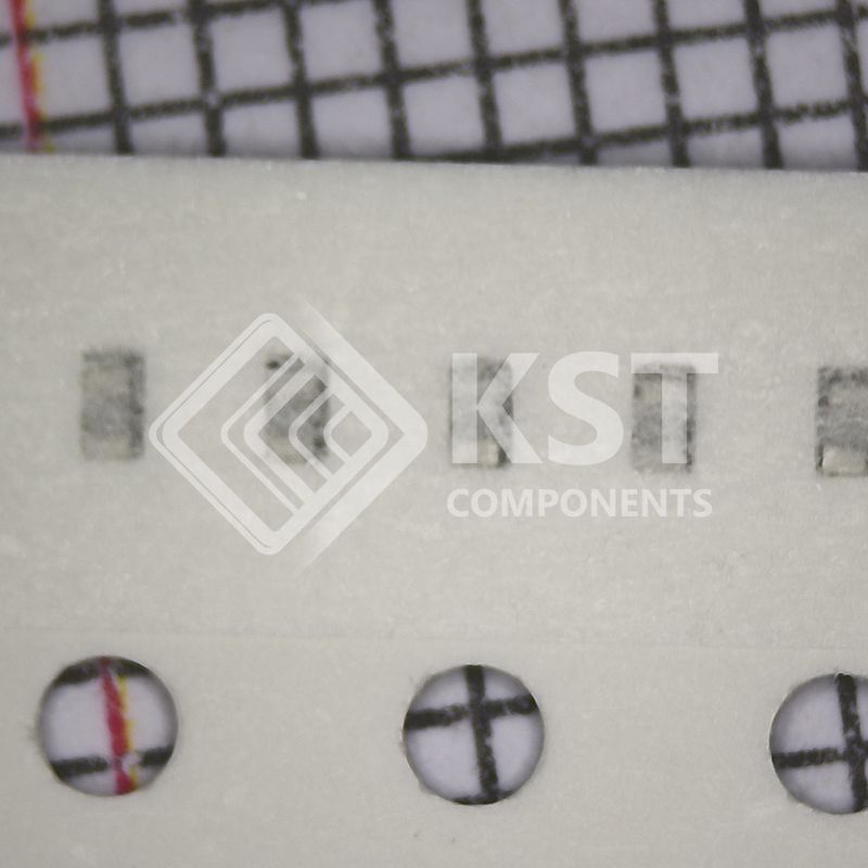 RC0402FR-07300KL