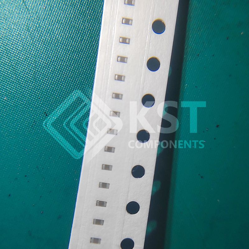 GCM155R71H104KE02D