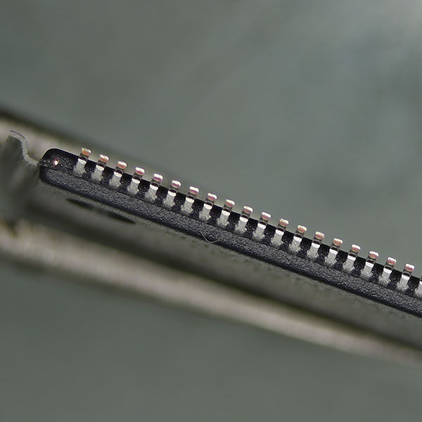 EPM240T100C5N
