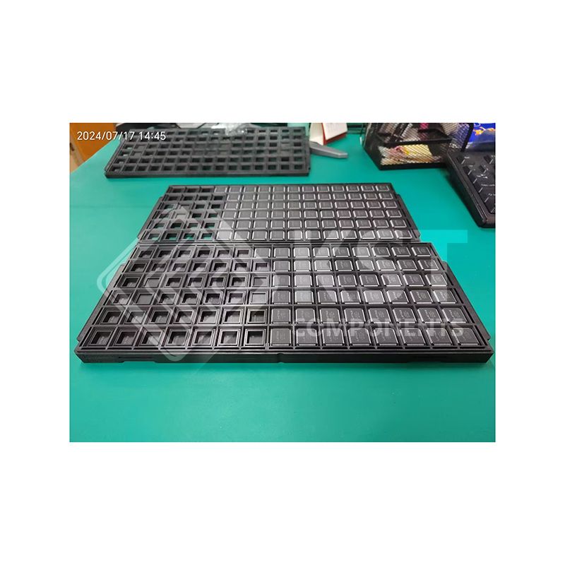 LC4256V-75TN100C