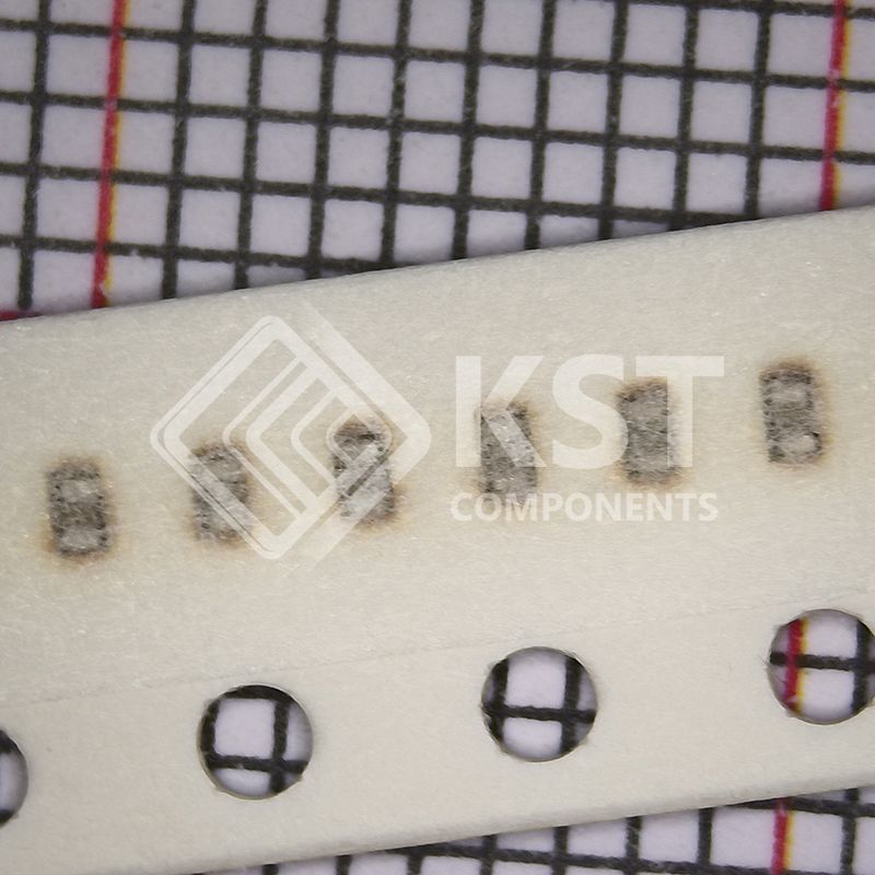 0402B104K500CT